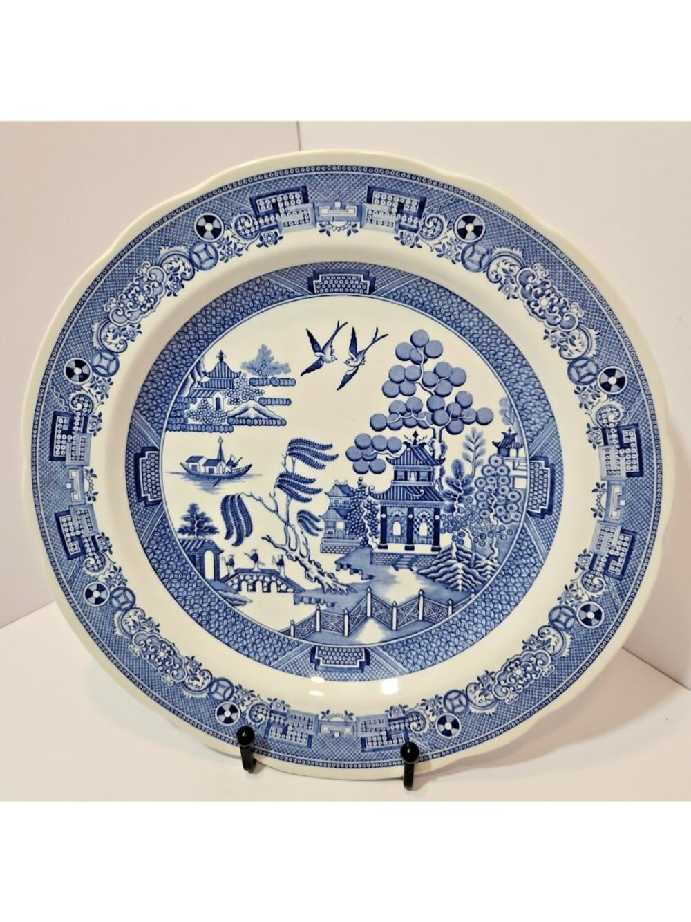 The Spode Blue Room Collection "Willow" Plate Made in England 10.5" Blue White